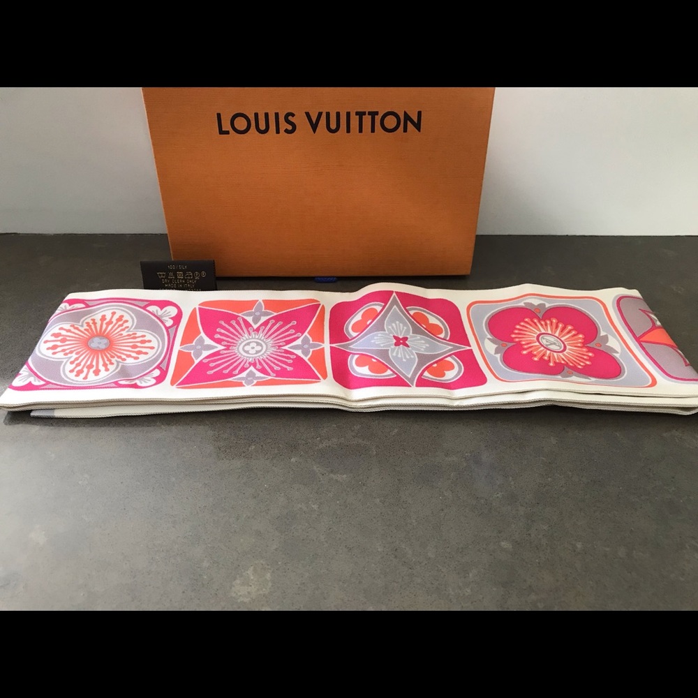 Louis Vuitton bandeau scarf/wrap